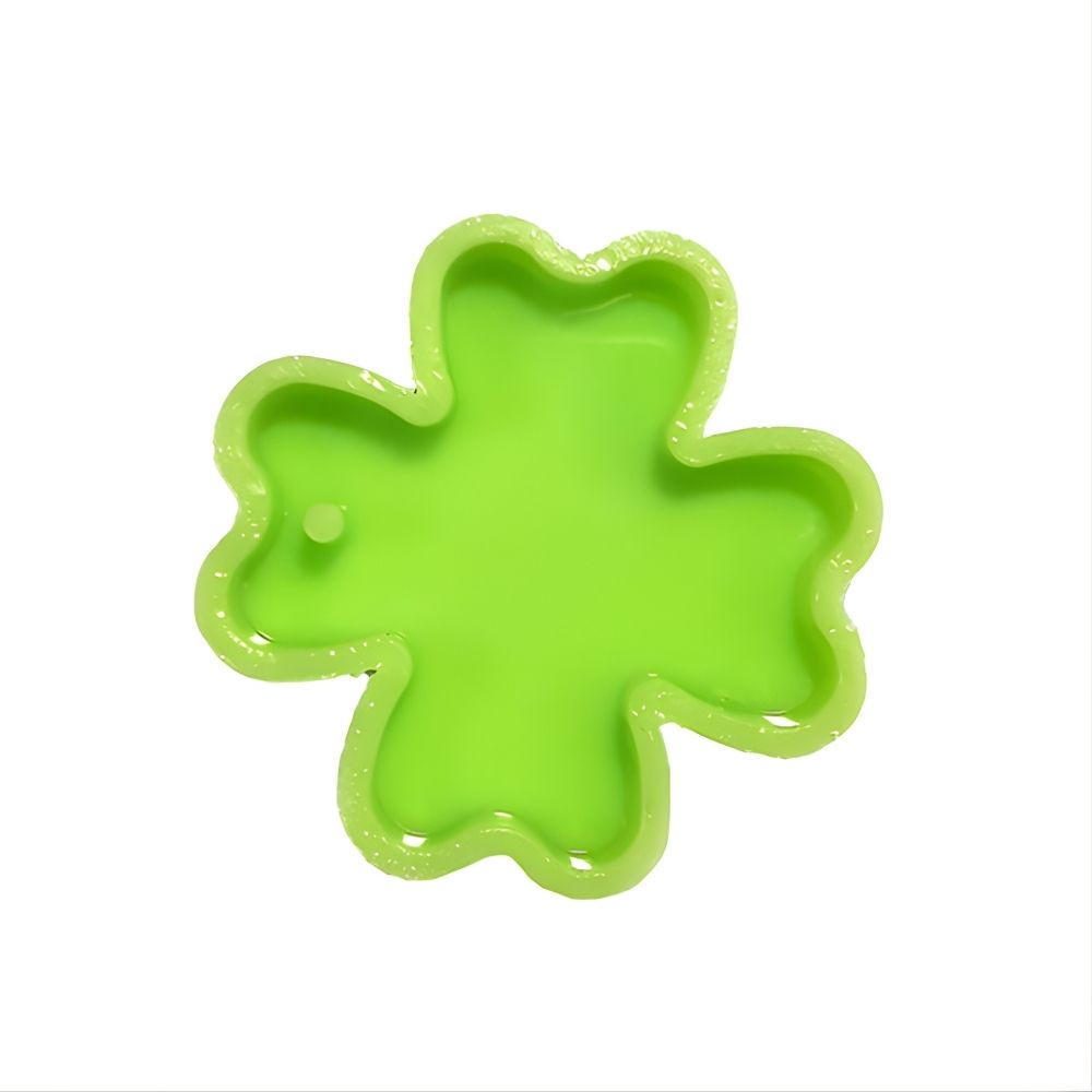 [FSZE005] Shamrock Medallion Silicone Mould